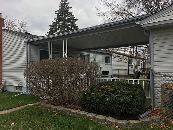 5th image of 32019 Parkwood St