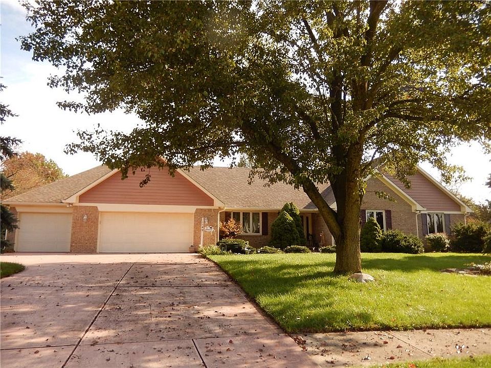 2nd image of 1149 N Buckingham Ct
