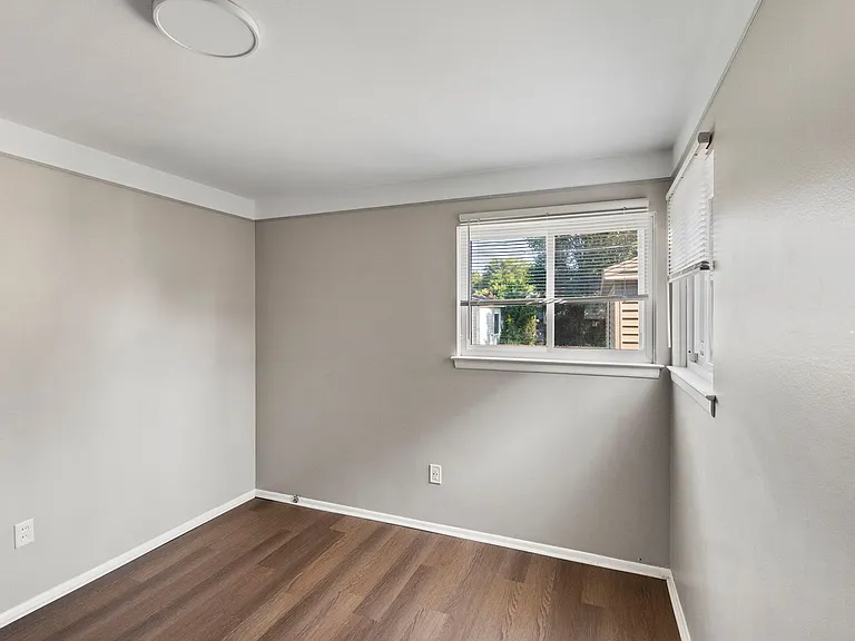 1257 Jerry Ave — Photo 20