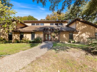 3300 Moss Hollow St, Fort Worth, TX 76109
