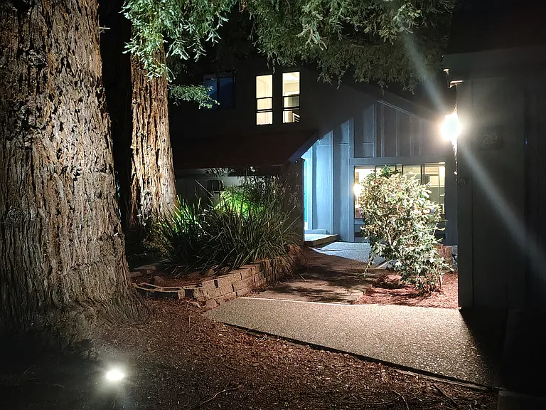 Windstone Dr — Photo 1