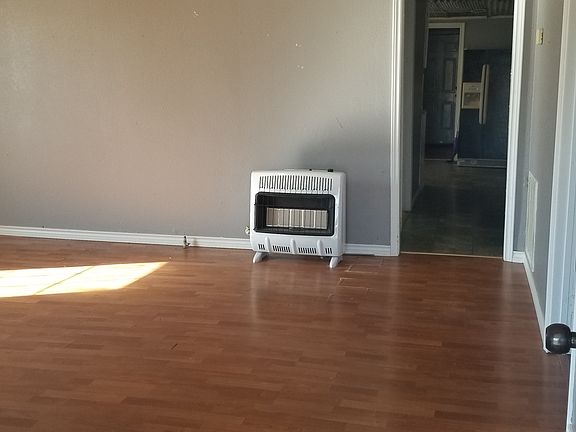 3rd image of 203 Bullard St