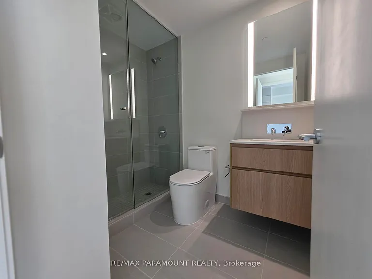 322 Dupont St #307 — Photo 14