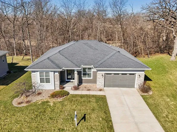 1158 Gracing Oaks Lane, Sun Prairie, WI 53590
