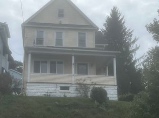 631 Crown Ave, Scranton, PA 18505