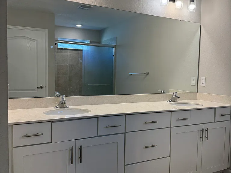 83408 Barkestone Ln #83408 — Photo 13