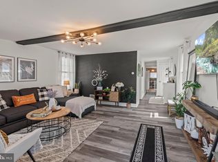 813 1st Ave, Croydon, PA 19021