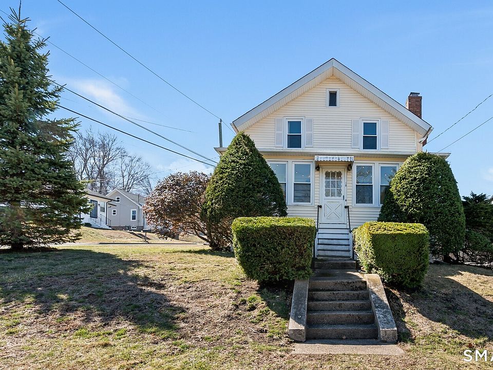 1st image of 18 Oak Street