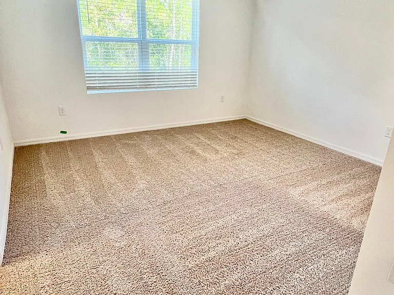 3591 Davenport Creek Ct — Photo 12