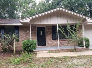 5429 Camille Gardens Cir, Milton, FL 32570