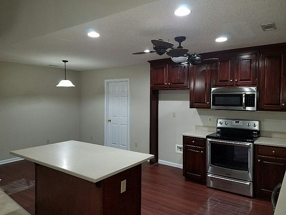 Open Kitchen Floor Plan