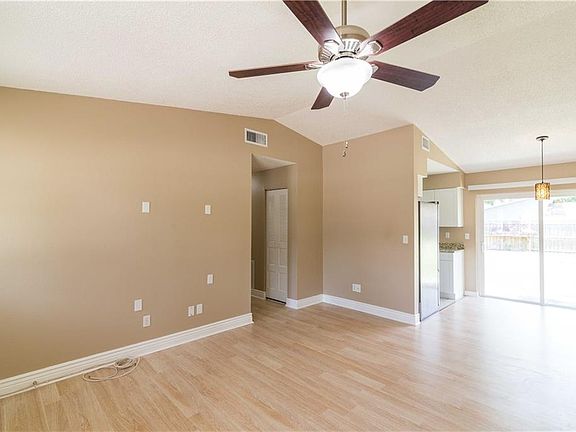 3rd image of 10720 Tabor Dr
