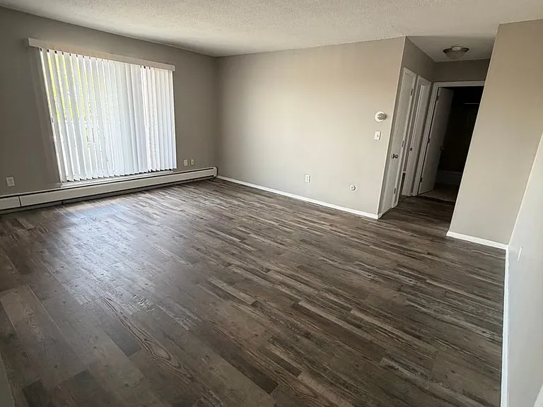 1053 County Road D E — Photo 14