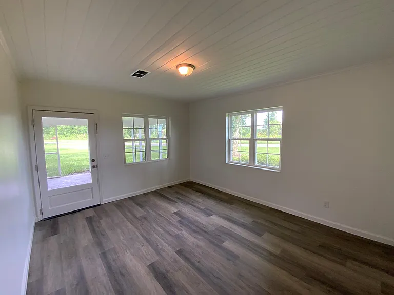 12818 Barwick Rd — Photo 14