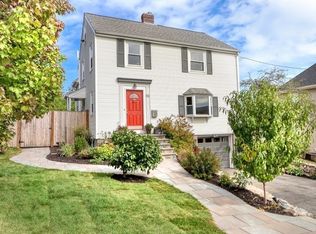 93 Wendell St, Winchester, MA 01890