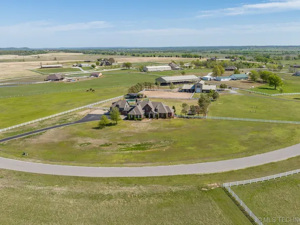 15905 Montrose Ln, Inola, OK 74036