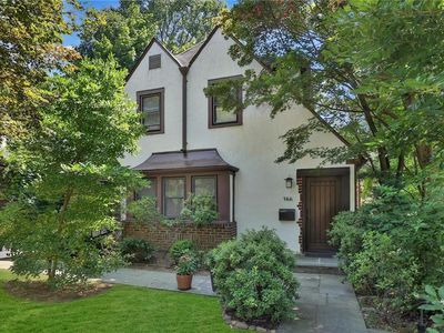 166 Moorland Drive, Scarsdale, NY, 10583