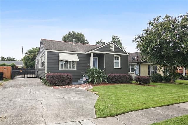 1st image of 5751 Vermillion Blvd