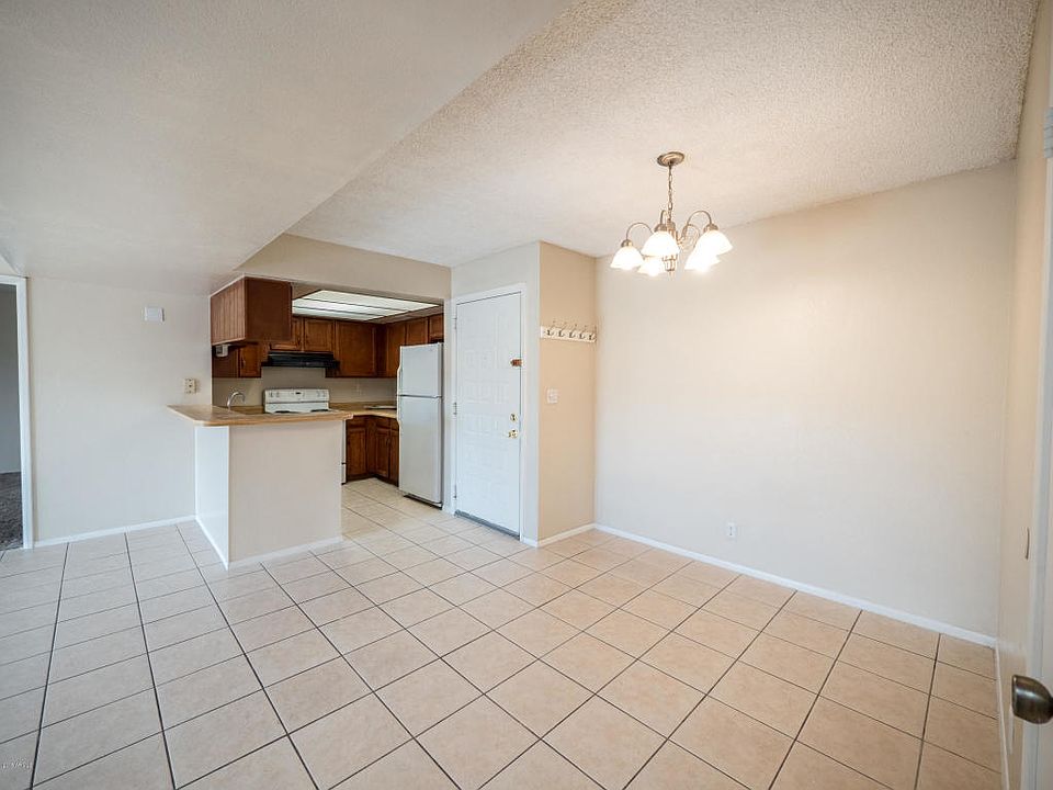 1st image of 540 N May St APT 2063