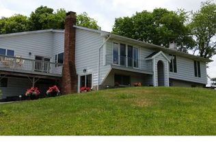 414 Evergreen Rd, Mount Bethel, PA 18343