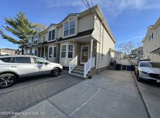 118 Sommer Ave, Staten Island, NY 10314