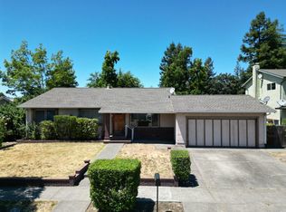 1925 Bronco St, Santa Rosa, CA 95403