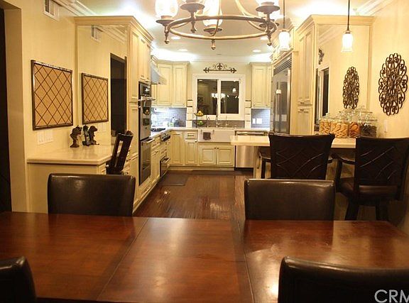 5th image of 10033 Grovedale Dr