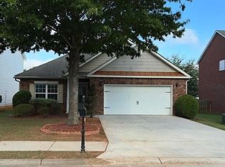 221 Polo Ln, Locust Grove, GA 30248