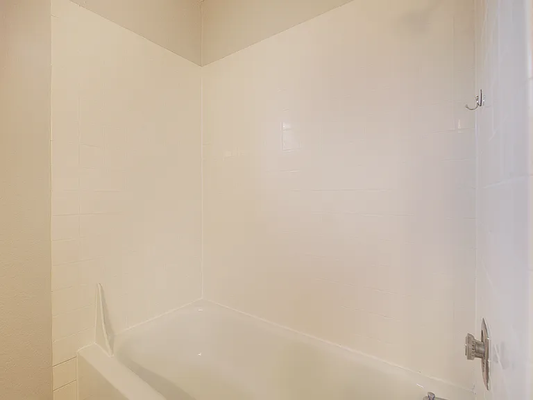 8500 Linden Ave N #B2 — Photo 10