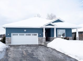 8 Spartan Ct, Quinte West, ON K8V 0G5