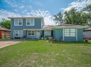 5822 Shurmard Dr, Houston, TX 77092