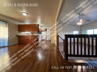 22391 N Dustin Rd, Acampo, CA 95220