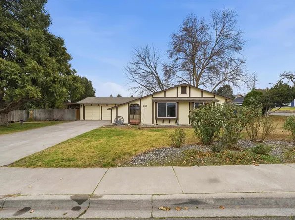 935 W 14th Pl, Kennewick, WA 99337
