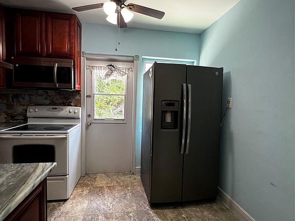 5th image of 2250 W Bunche Park Drive