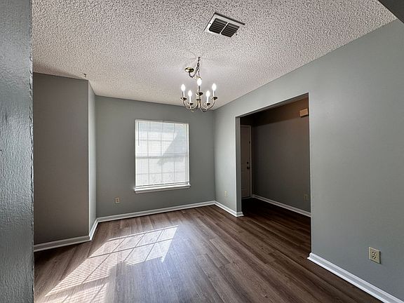 3rd image of 1803 Sheraton Lakes Cir