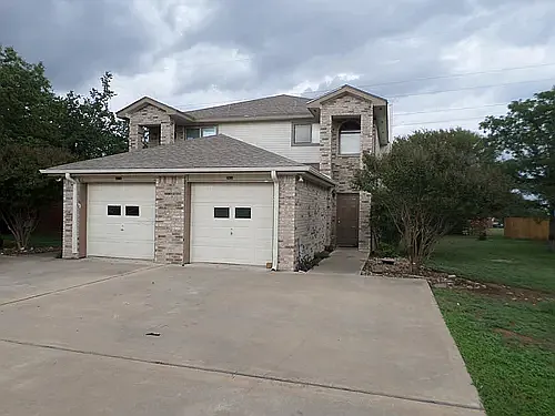502 Steve Hawkins Pkwy #B