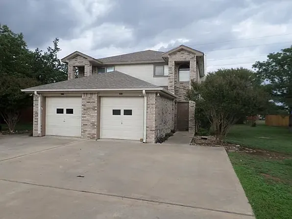 502 Steve Hawkins Pkwy APT B, Marble Falls, TX 78654