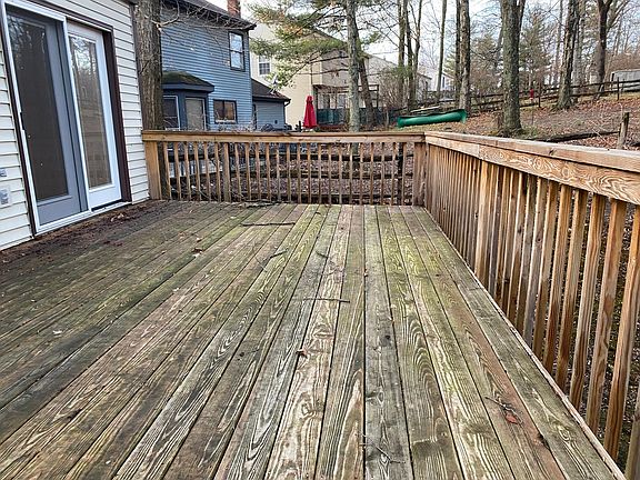 4th image of 6818 Hillock Ct