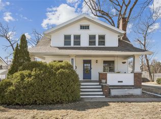 535 Forest Dr SE, Cedar Rapids, IA 52403