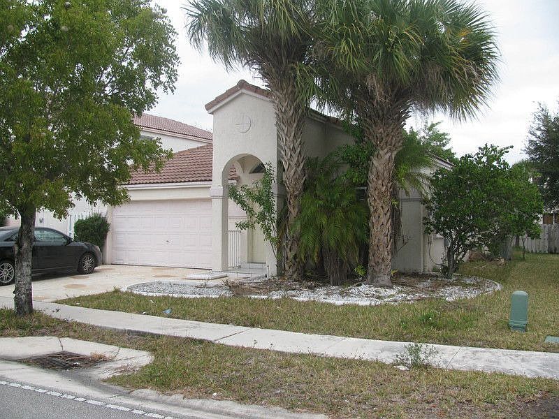 1st image of 301 NW 154th Ave