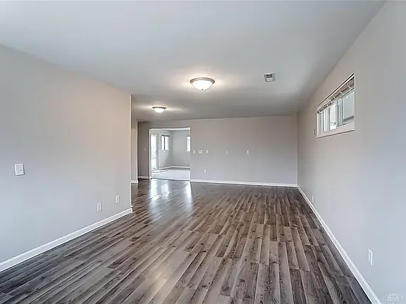 5543 Barnard Dr — Photo 15