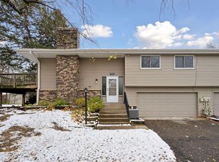 7254 Kirkwood Ln N, Maple Grove, MN 55369