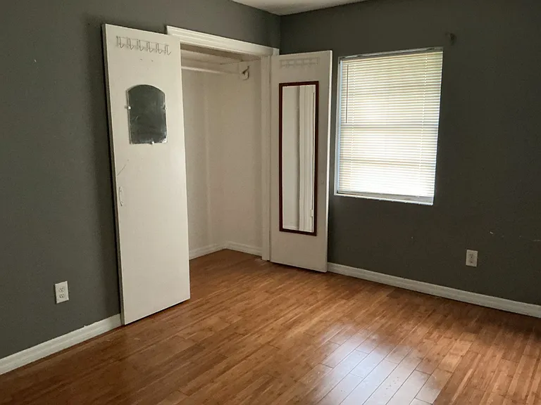 720 Lakehurst St — Photo 11