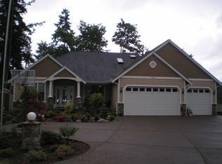 9002 Eagle Point Loop Rd SW, Lakewood, WA 98498