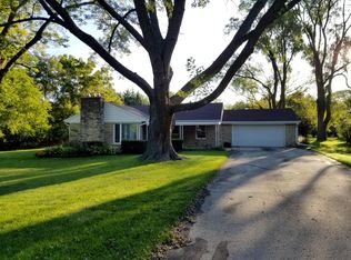 1660 Alvin Ln, Brookfield, WI 53045