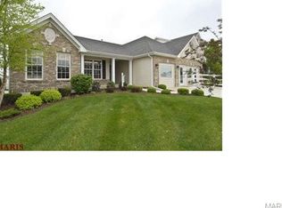 703 Jamesport Dr, O'Fallon, MO 63366