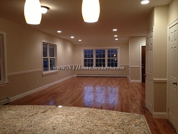 3rd image of 24029 Edgewood St