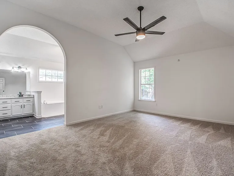5624 Annandale Dr — Photo 31