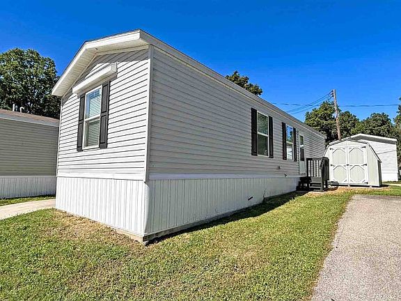 2nd image of 7055 Quarry Rd #81