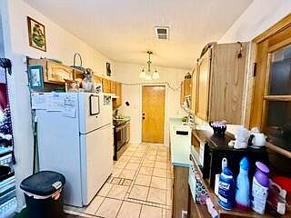 2nd image of 109 Vissing Pl